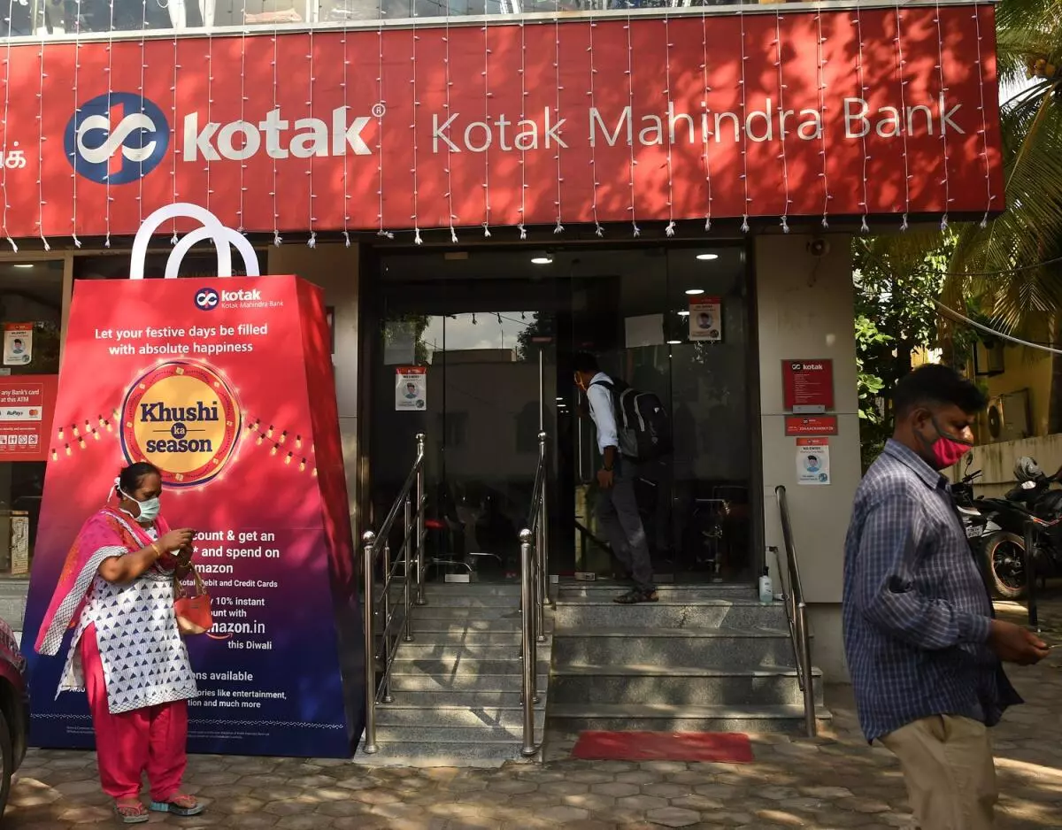 Kotak Mahindra Bank Becomes First To Integrate With New Income Tax ...